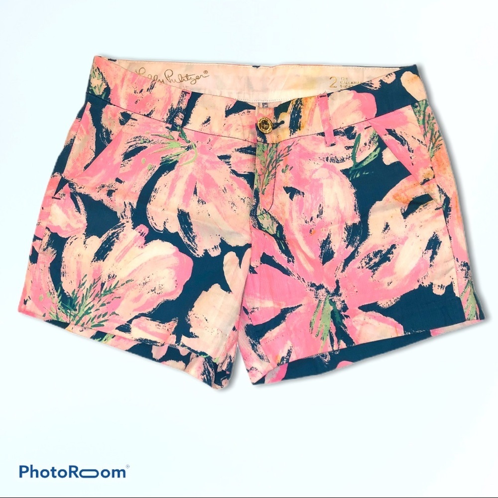 Lilly Pulitzer shorts - Picture 3 of 7